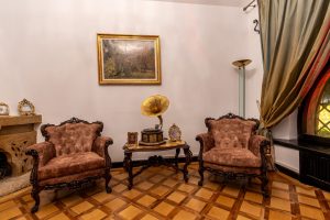 Art. History. Experience. – Eleganța autentică a unui cigar lounge bucurești interbelic